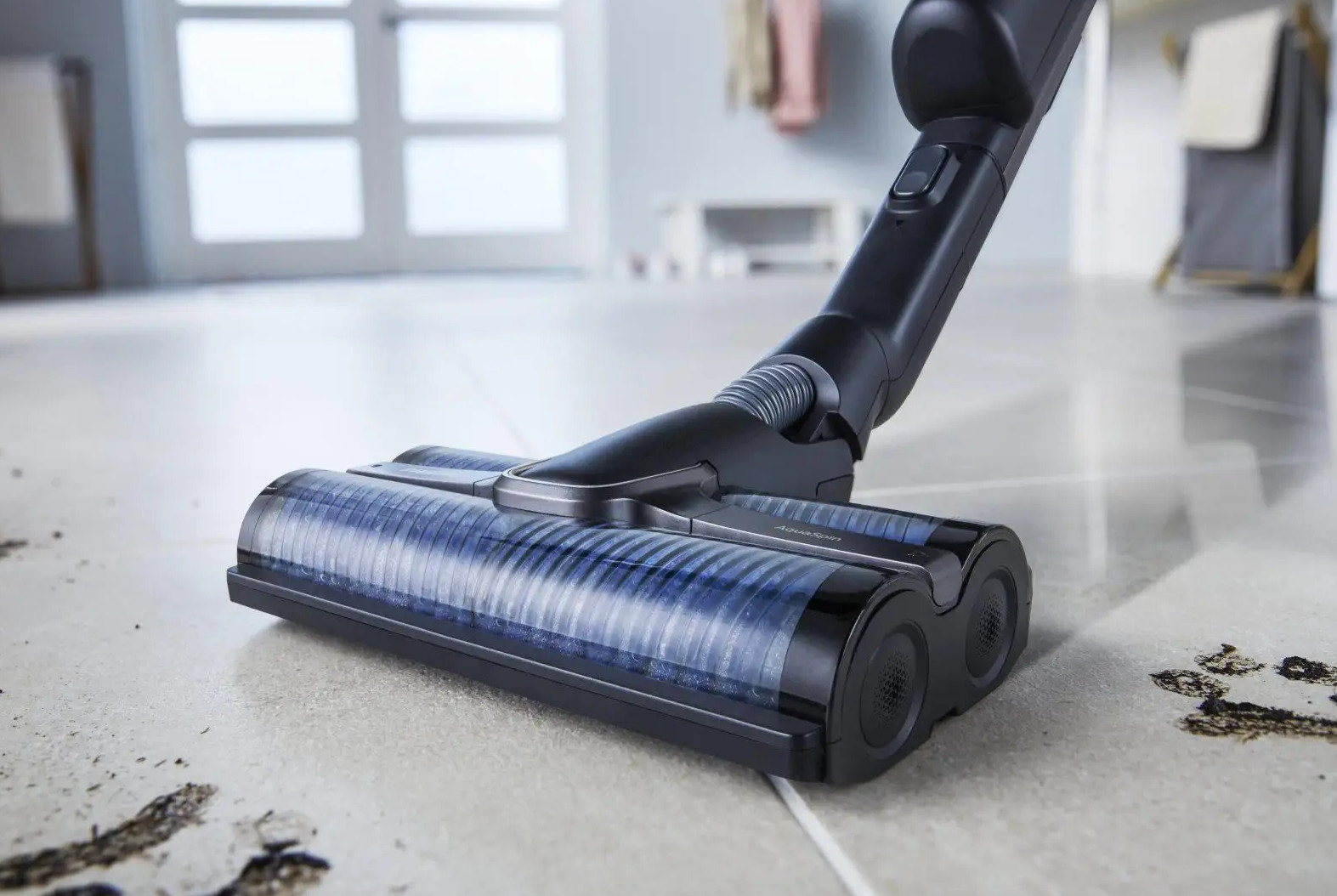 Usporedba cijena za Philips AquaTrio 9000 bežični štapni usisavač